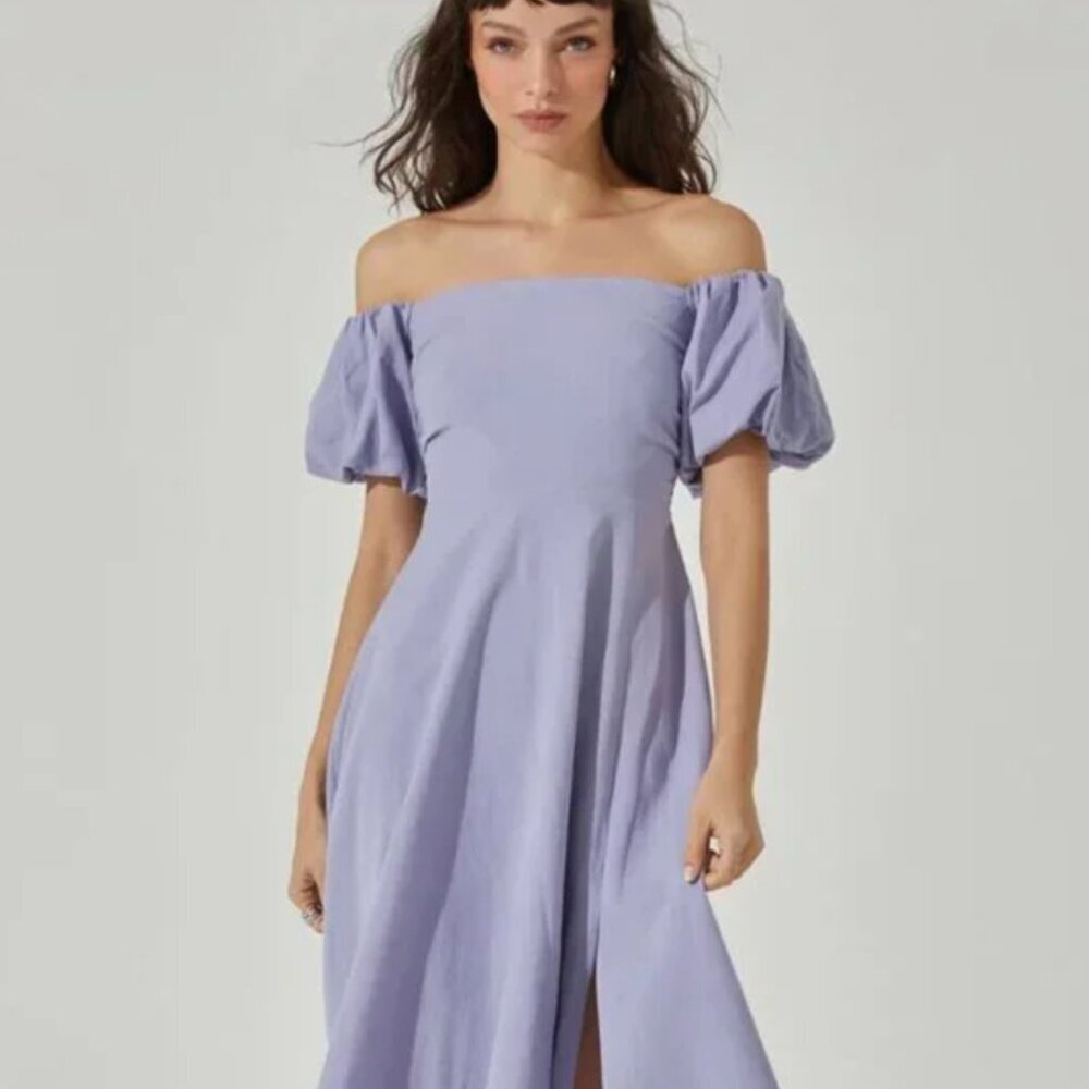 ✨ ASTR The Label Lavender Off-Shoulder Puff Sleeve Midi Dress ✨ - Picture 1 of 10